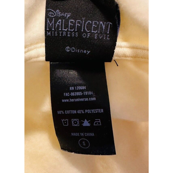 Disney Her‎ Universe Maleficent Aurora Hoodie Size S Trust In Love Ivory Preppy - Picture 9 of 11